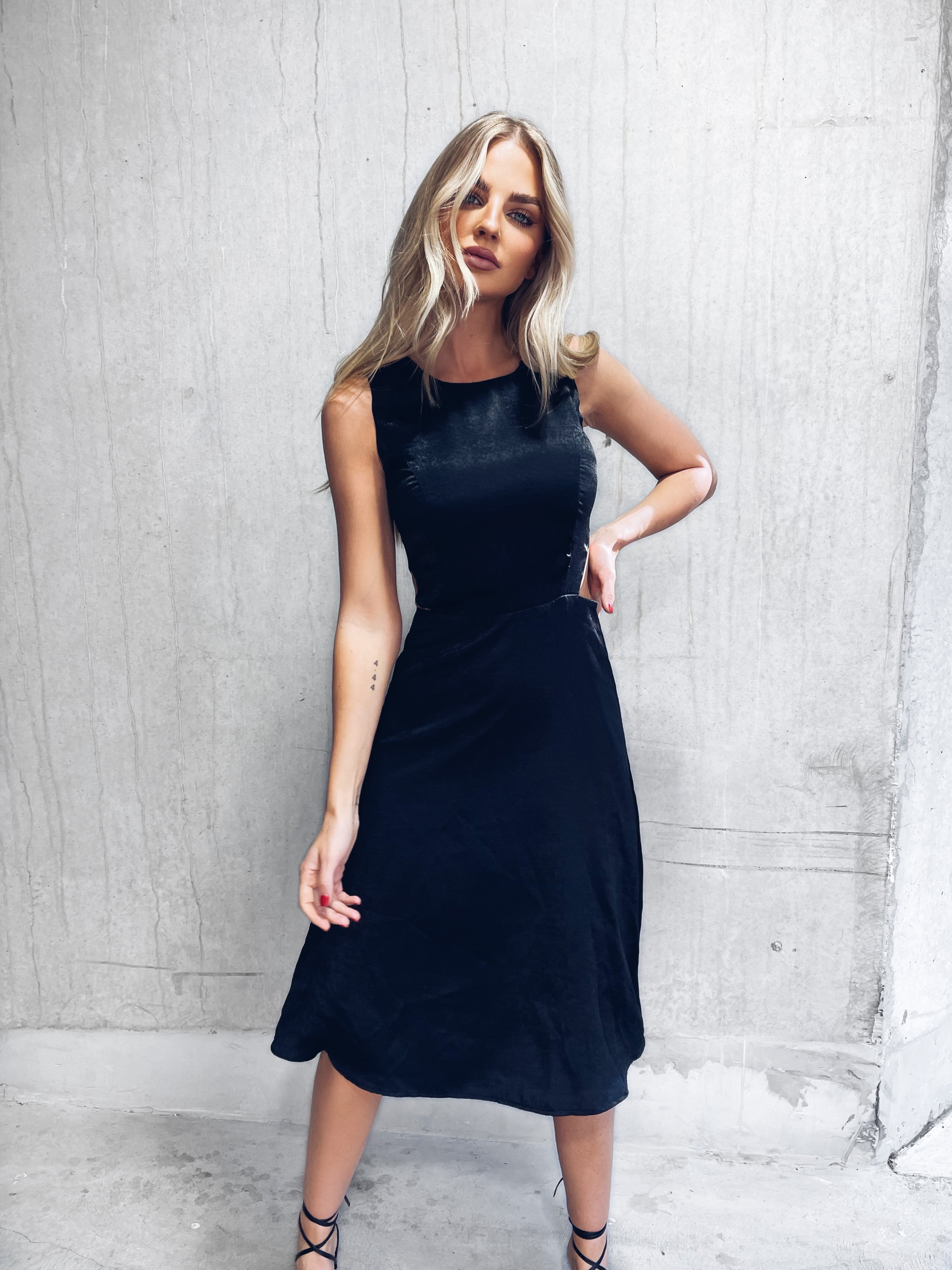 KENNY DRESS BLACK